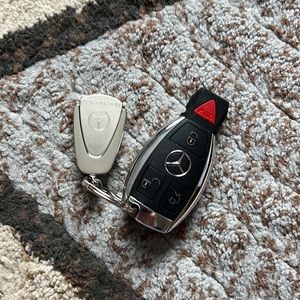 Mercedes Benz Key